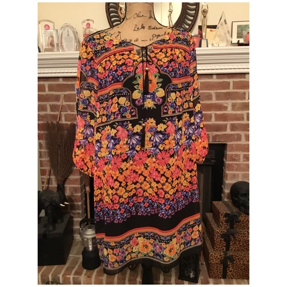 New York & Company Dresses & Skirts - Floral Peasant Dress